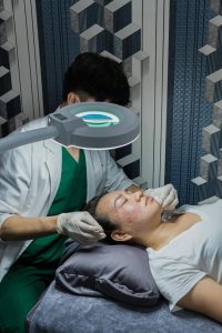 giá phi kim trị mụn