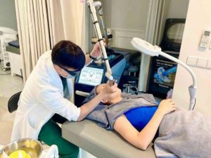 Cách trị da mỏng nổi mạch máu Cách trị da mỏng nổi mạch máu