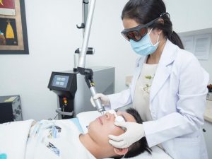 Da mỏng nổi mạch máu Da mỏng nổi mạch máu