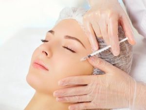 Tiêm HA collagen đầy má baby