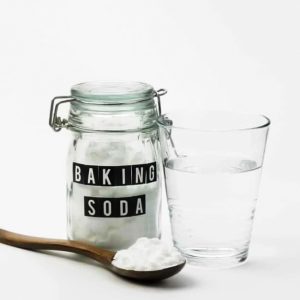 Trị thâm nách bằng Baking soda và nước hoa hồng Trị thâm nách bằng Baking soda và nước hoa hồng